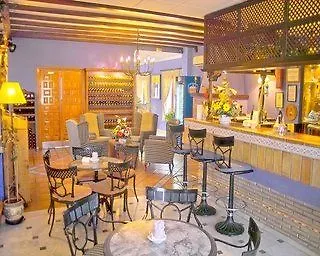 Vera Beach Club